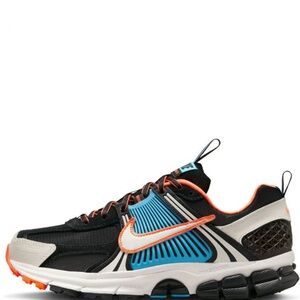 NIKE MEN’S AIR ZOOM VOMERO 5 'BLUE GAZE TOTAL ORANGE'